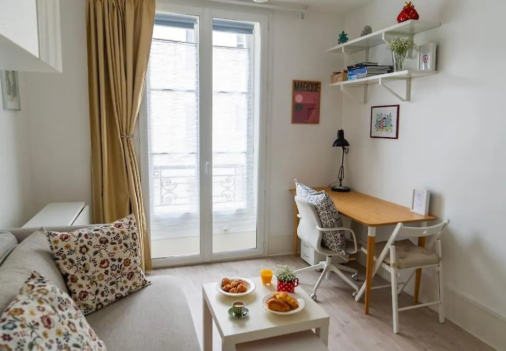 Apartment Cozy Studio Batignolles 2p Paris